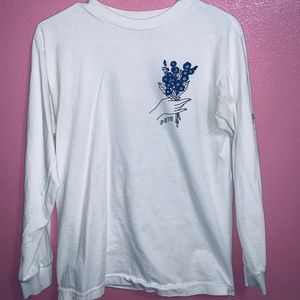 Long sleeve white shirt